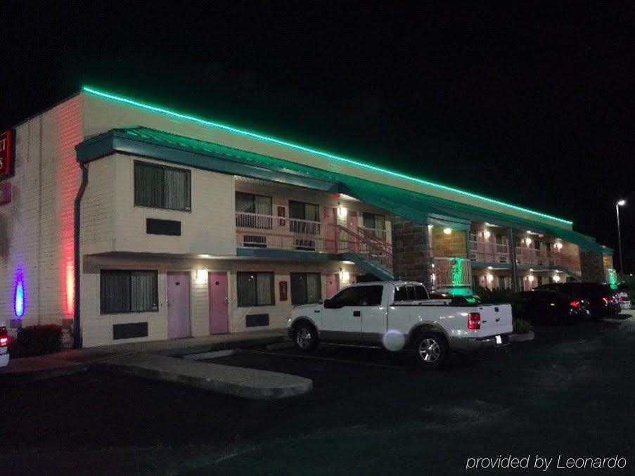 Nola Inn & Suites Nueva Orleans Exterior foto
