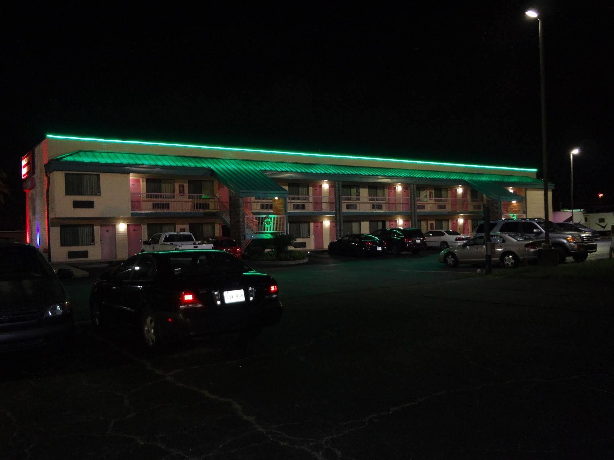 Nola Inn & Suites Nueva Orleans Exterior foto